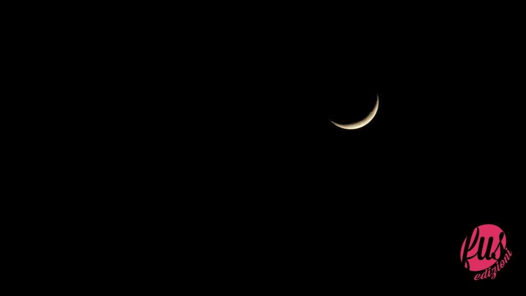 tumblr_static_texture-foto-sfondo-nero-nature-immagine-notte-mese-cielo-20472