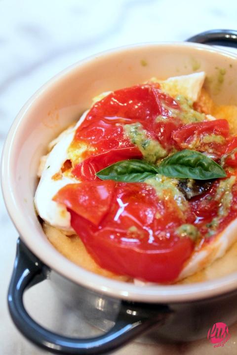 lasagnette di pane carasau con pomodorini, pesto e bufala_2