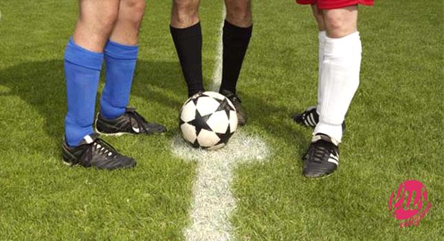 Soccer-Kick-off