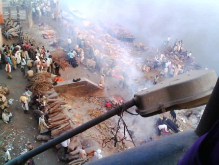 banaras-varanasi-manikarnika-ghat-1