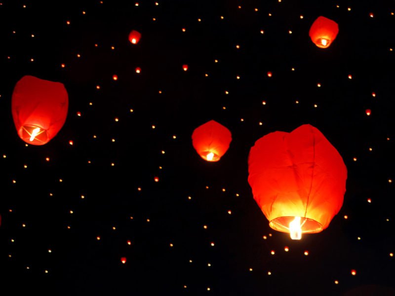 floating-lanterns-112957200573te