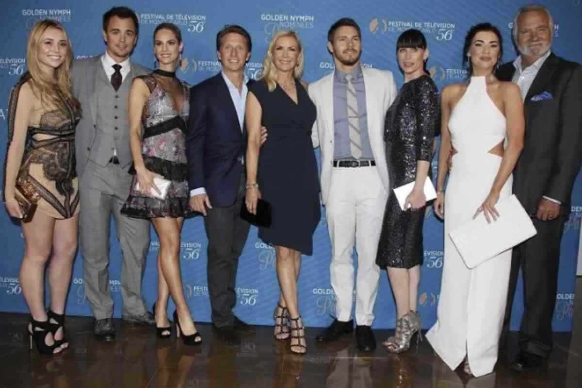 Gli episodi della nuova settimana proseguono con un intreccio di emozioni, tradimenti e rivalità. Dopo la scoperta della foto del matrimonio